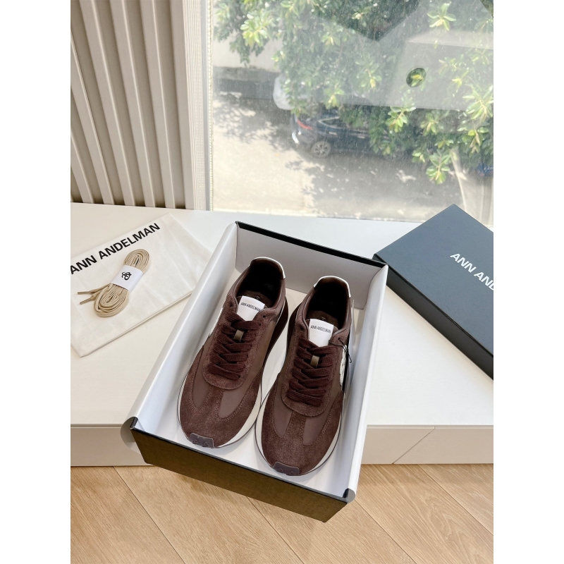 G*u*i casual shoes